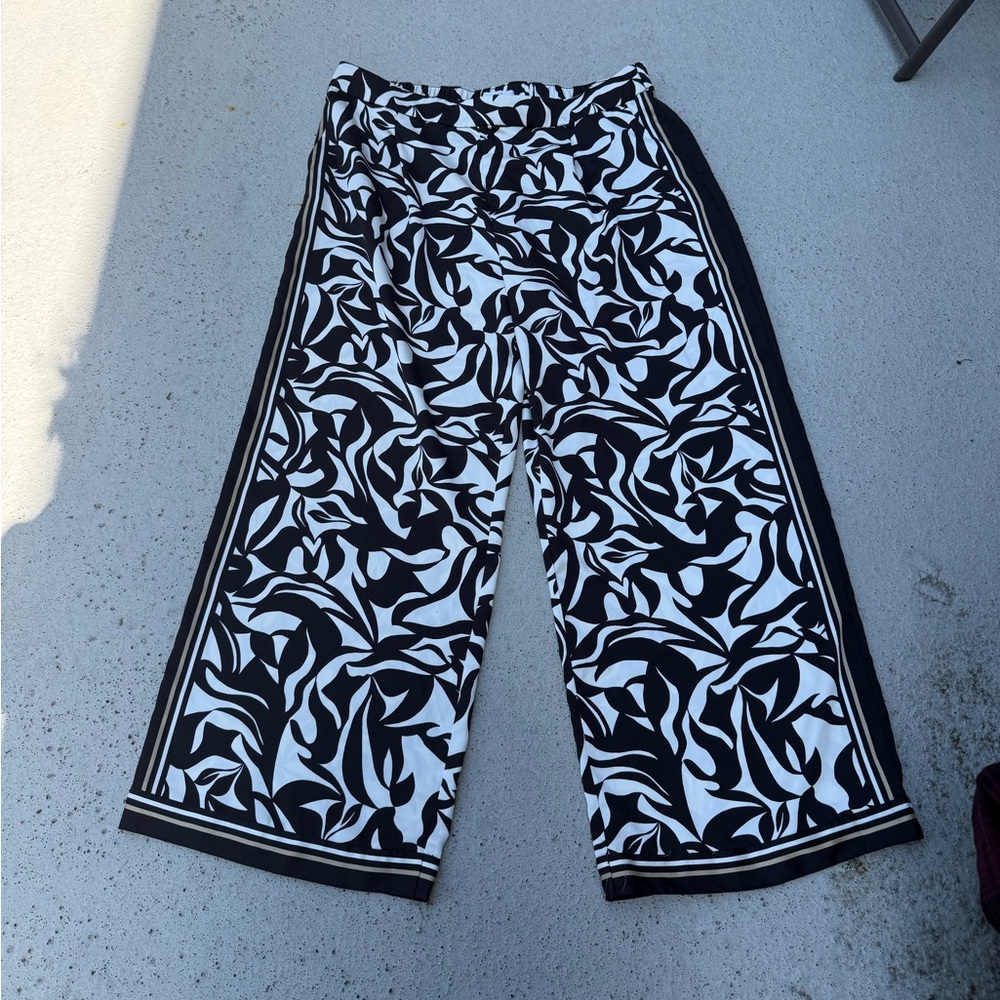 Loft Black and White Patterned Pant Size XXL - Picture 5 of 15
